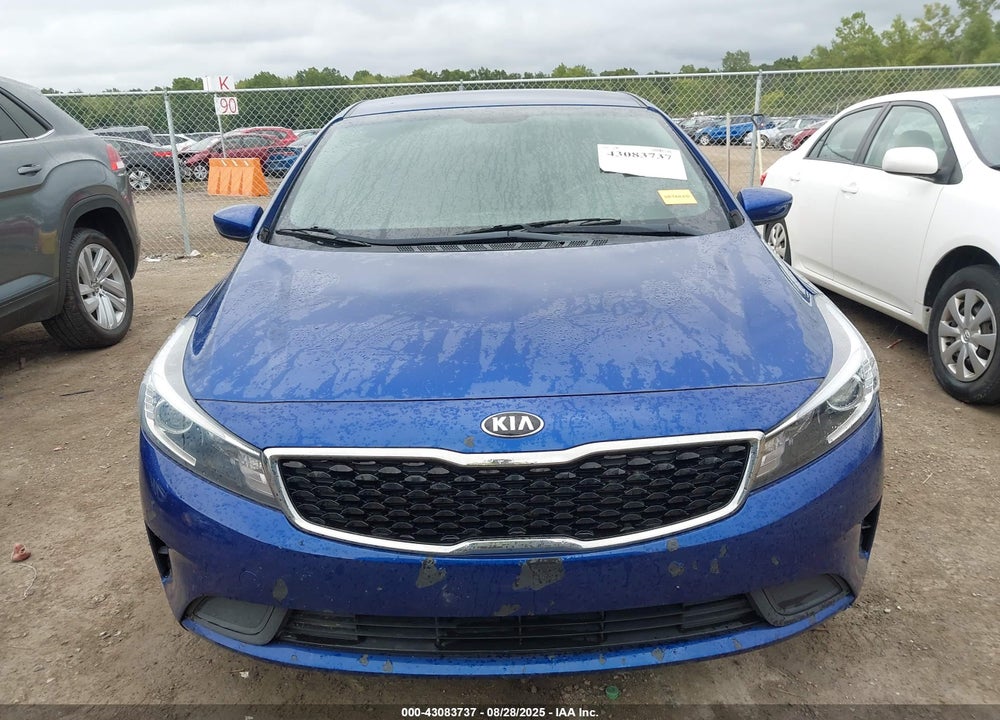 2018 KIA FORTE VIN: 3KPFL4A79JE219424