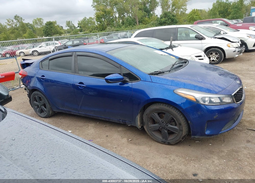 2018 KIA FORTE VIN: 3KPFL4A79JE219424