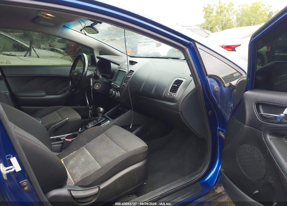2018 KIA FORTE VIN: 3KPFL4A79JE219424