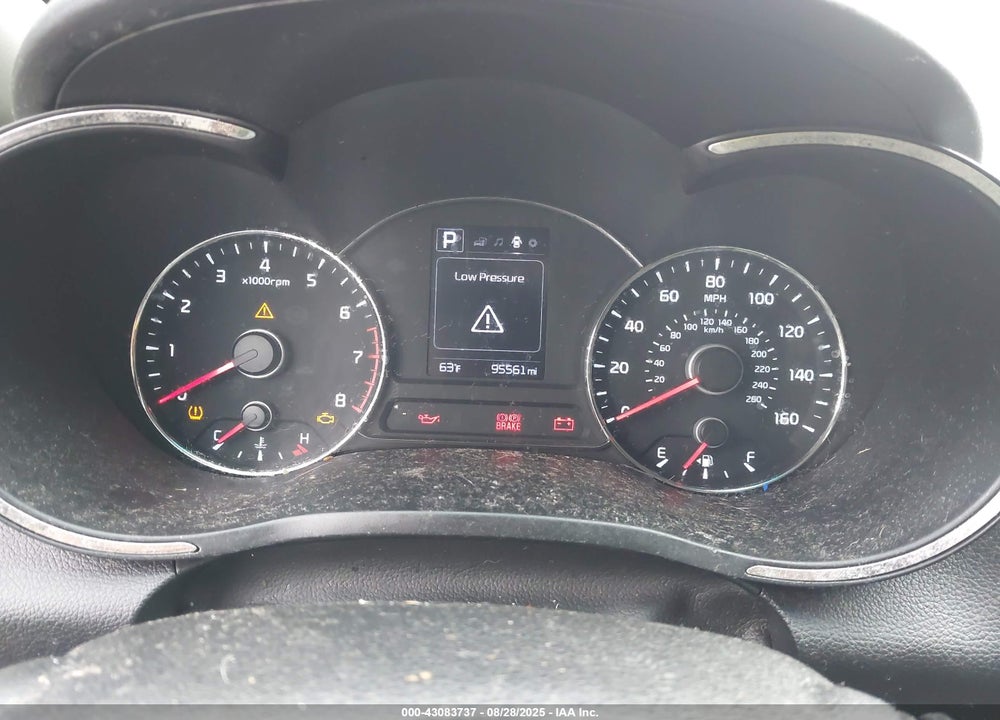 2018 KIA FORTE VIN: 3KPFL4A79JE219424