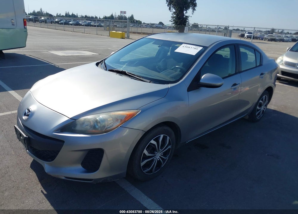 2013 MAZDA 3 VIN: JM1BL1UP8D1755636
