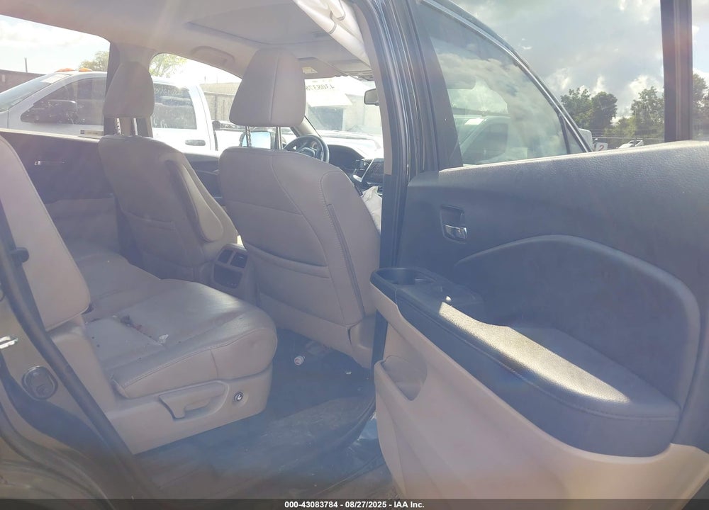 2017 HONDA PILOT VIN: 5FNYF6H59HB091514