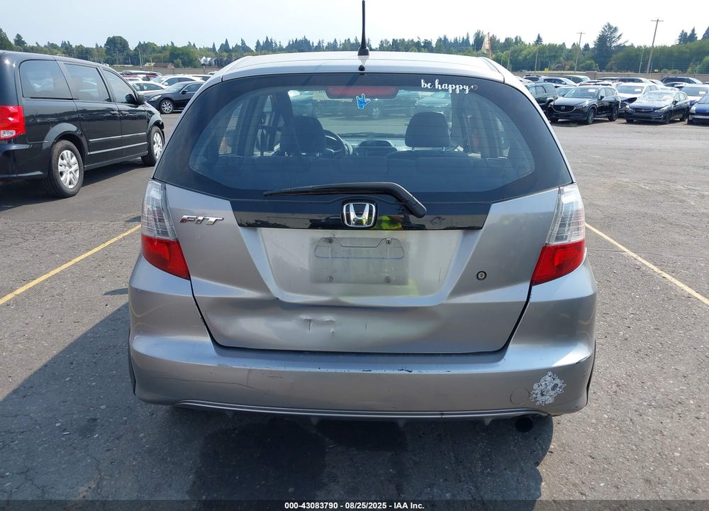 2009 HONDA FIT VIN: JHMGE88219S008371