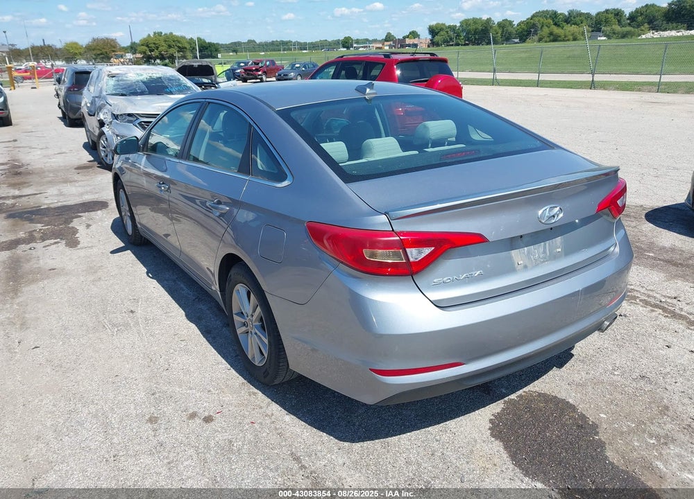 2017 HYUNDAI SONATA VIN: 5NPE24AF7HH441990