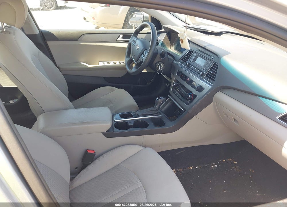 2017 HYUNDAI SONATA VIN: 5NPE24AF7HH441990