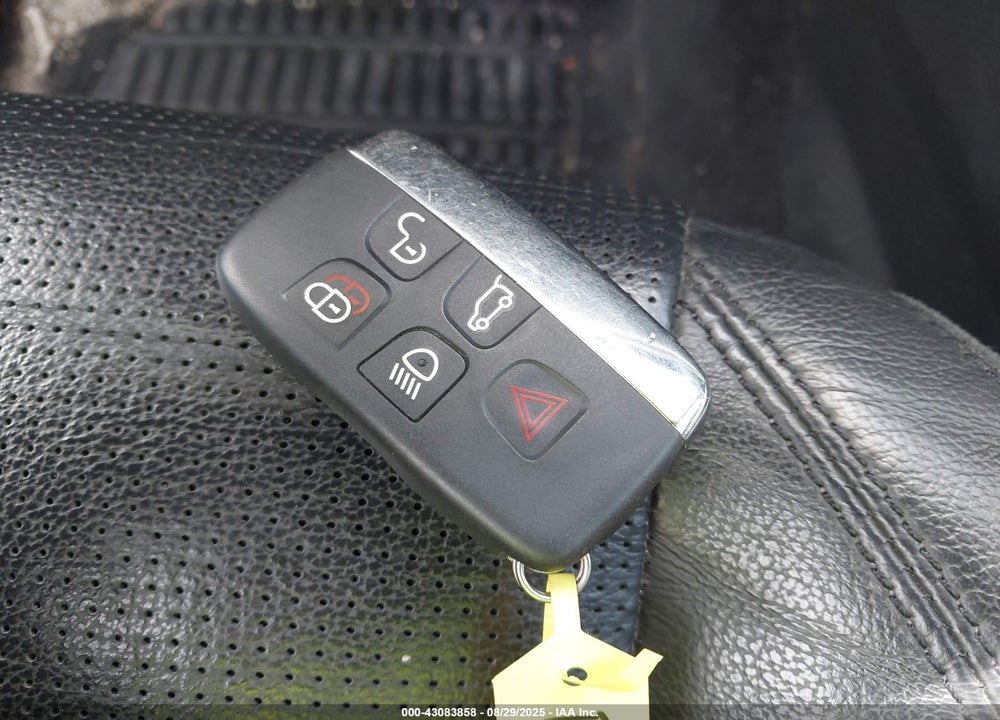 2017 LAND ROVER DISCOVERY SPORT VIN: SALCR2BG1HH702066