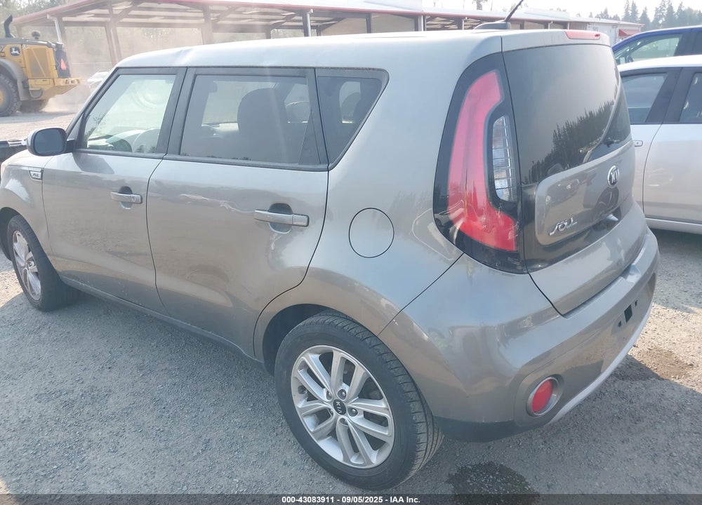 2019 KIA SOUL + VIN: KNDJP3A59K7635868