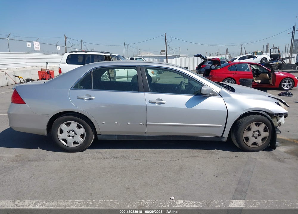 2007 HONDA ACCORD 2.4 LX VIN: JHMCM564X7C000300