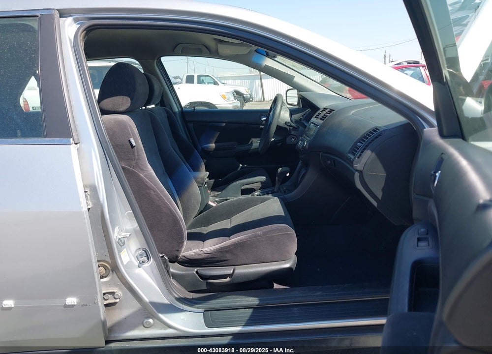 2007 HONDA ACCORD 2.4 LX VIN: JHMCM564X7C000300