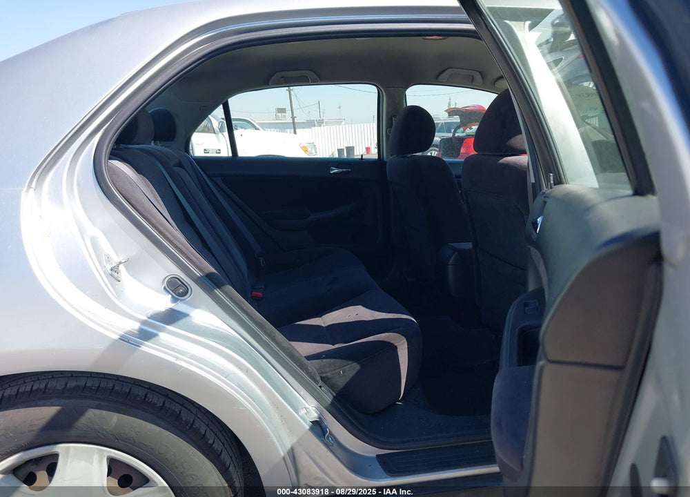 2007 HONDA ACCORD 2.4 LX VIN: JHMCM564X7C000300
