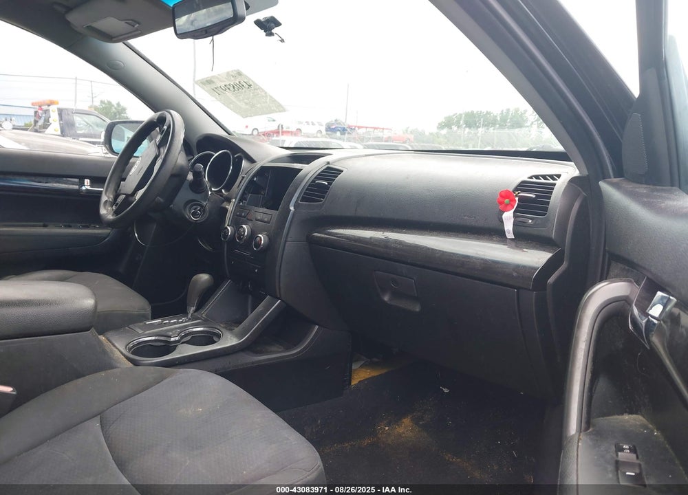 2012 KIA SORENTO VIN: 5XYKTCA65CG264754