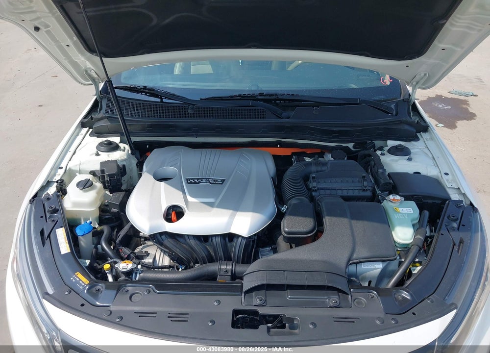 2015 KIA OPTIMA HYBRID VIN: KNAGN4AD7F5084657