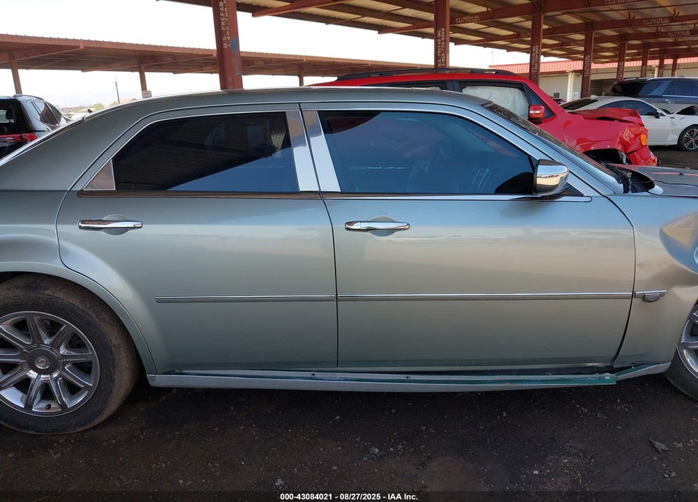 2005 CHRYSLER 300C VIN: 2C3JA63H35H501848