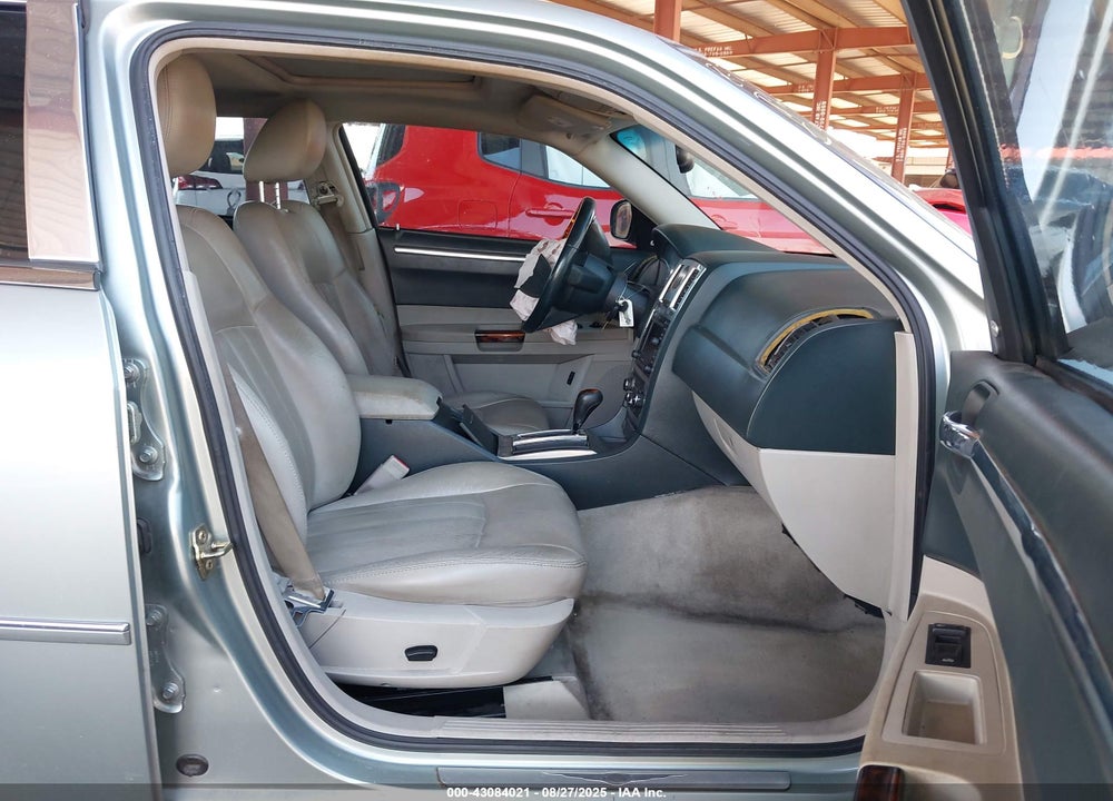 2005 CHRYSLER 300C VIN: 2C3JA63H35H501848