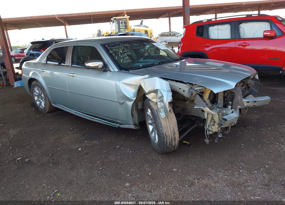 2005 CHRYSLER 300C VIN: 2C3JA63H35H501848