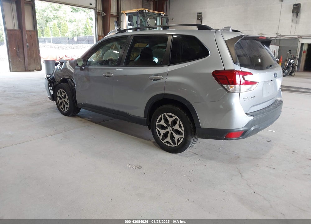 2020 SUBARU FORESTER PREMIUM VIN: JF2SKAJC8LH595690