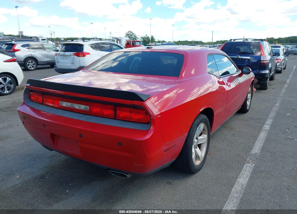 2013 DODGE CHALLENGER SXT VIN: 2C3CDYAG6DH511018