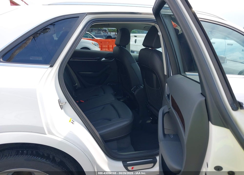 2016 AUDI Q3 VIN: WA1GFCFSXGR019985