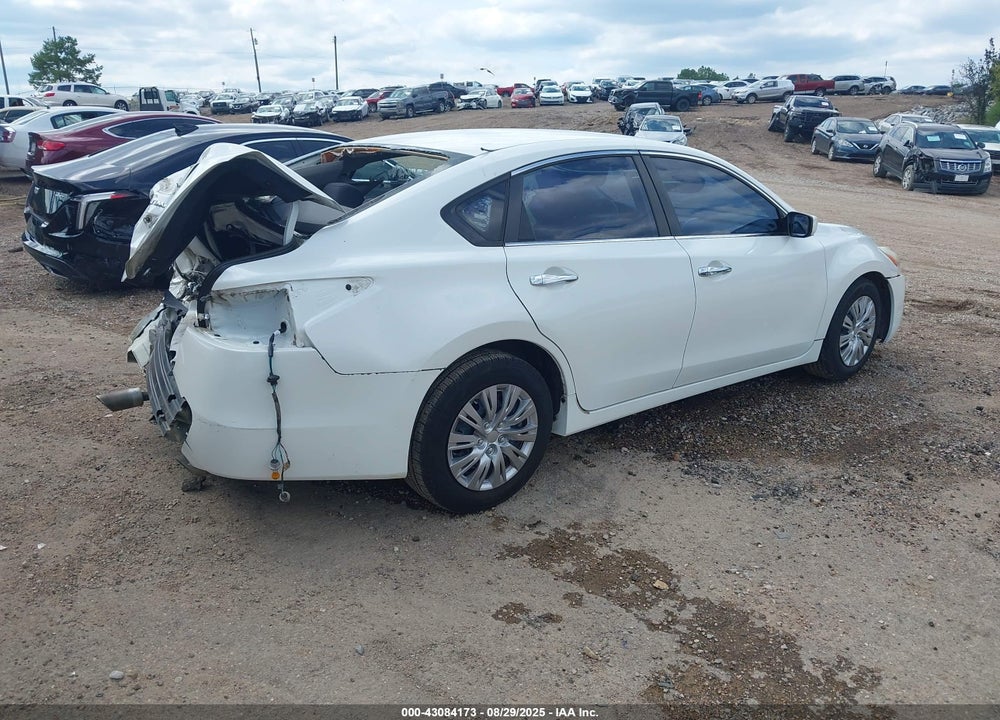 2014 NISSAN ALTIMA VIN: 1N4AL3AP5EN255235