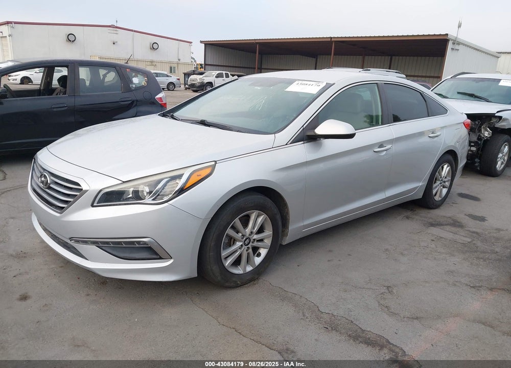2015 HYUNDAI SONATA VIN: 5NPE24AF4FH169508