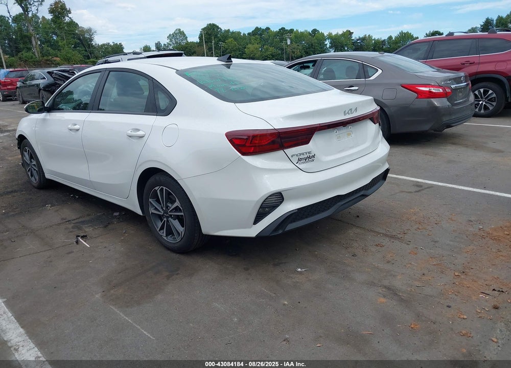 2024 KIA FORTE VIN: 3KPF24AD9RE753592