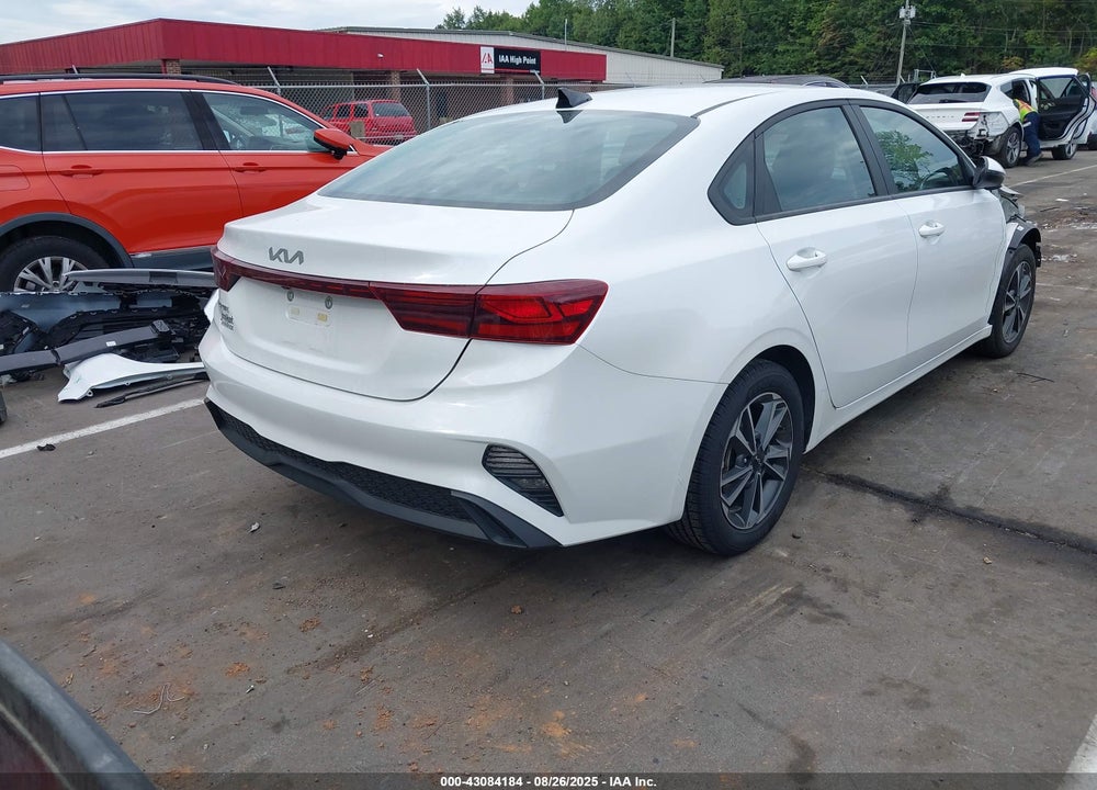 2024 KIA FORTE VIN: 3KPF24AD9RE753592