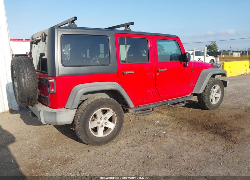 2016 JEEP WRANGLER UNLIMITED VIN: 1C4BJWDG0GL318886