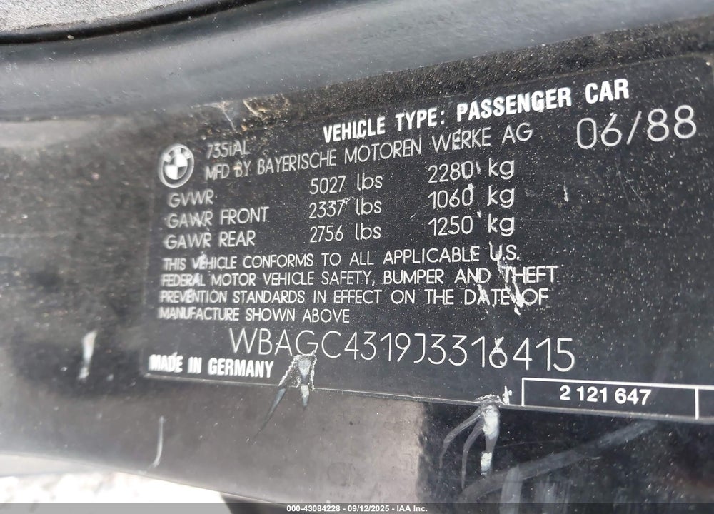 1988 BMW 735 VIN: WBAGC4319J3316415