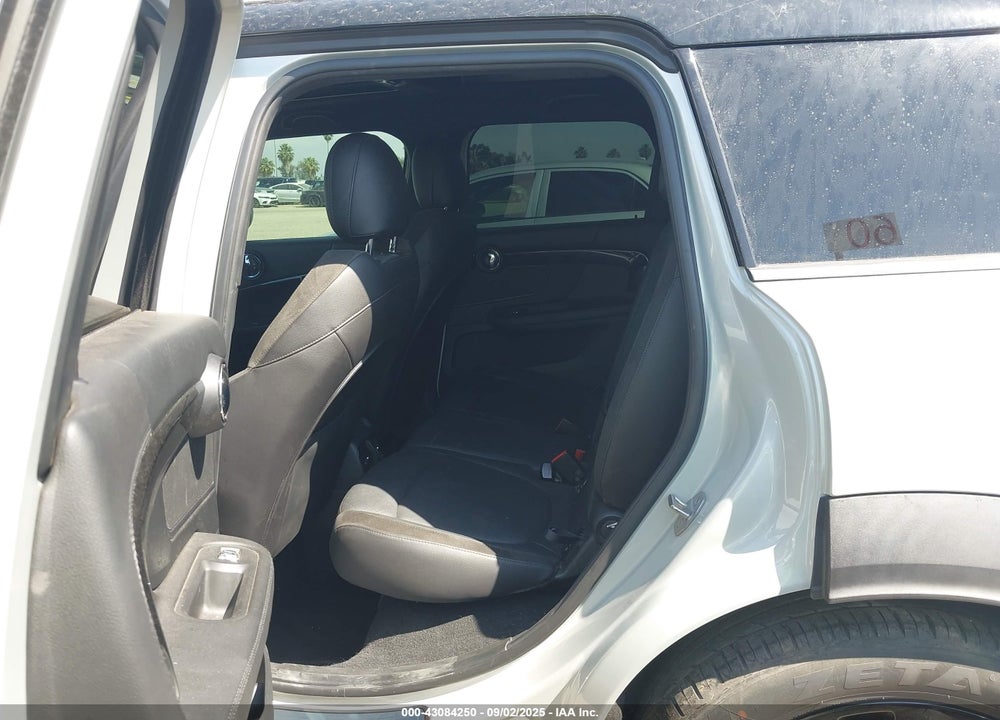 2020 MINI COUNTRYMAN VIN: WMZYX1C0XL3L75588