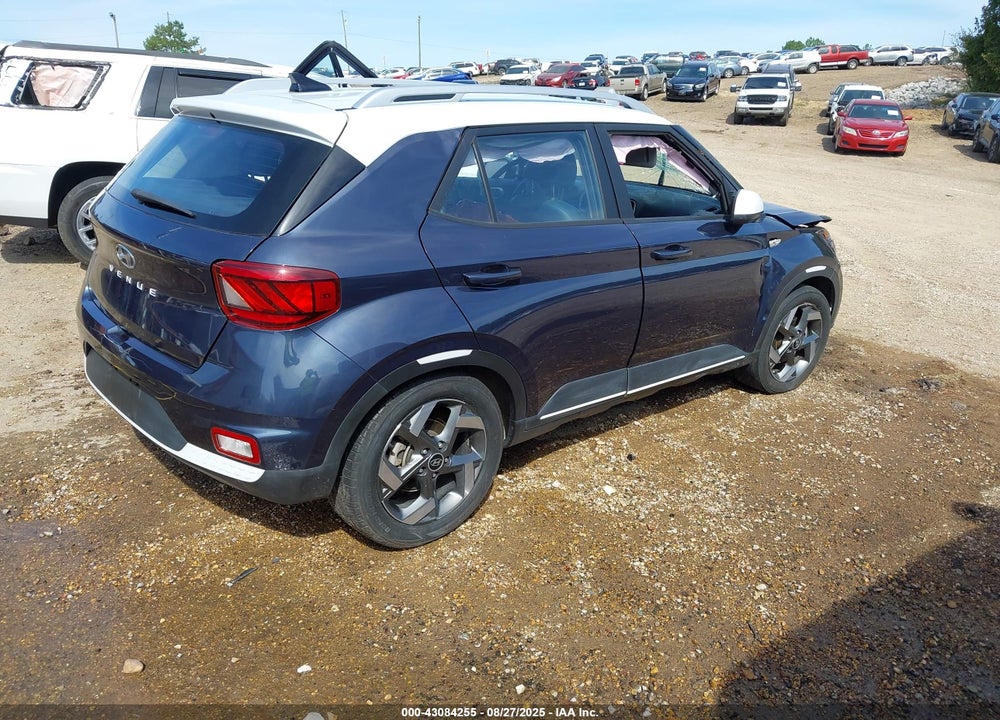 2022 HYUNDAI VENUE VIN: KMHRC8A37NU182443