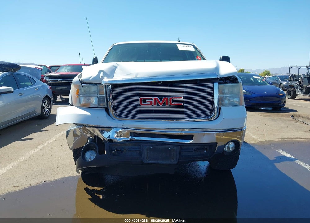 2008 GMC SIERRA 2500HD SLT VIN: 1GTHK23608F135836