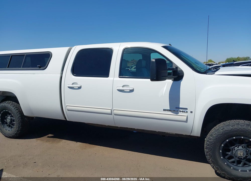 2008 GMC SIERRA 2500HD SLT VIN: 1GTHK23608F135836