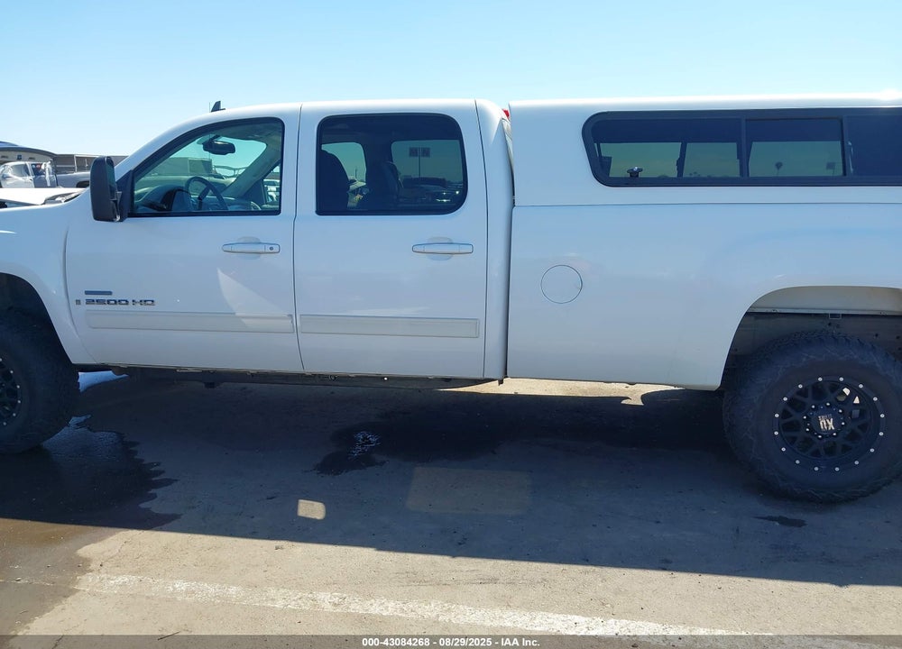 2008 GMC SIERRA 2500HD SLT VIN: 1GTHK23608F135836