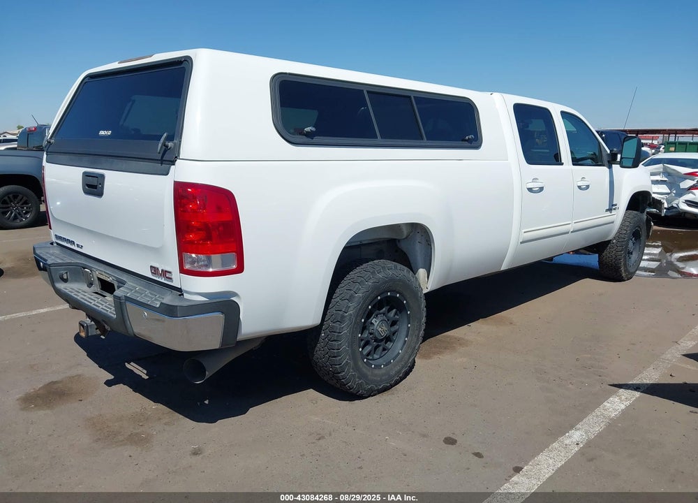 2008 GMC SIERRA 2500HD SLT VIN: 1GTHK23608F135836