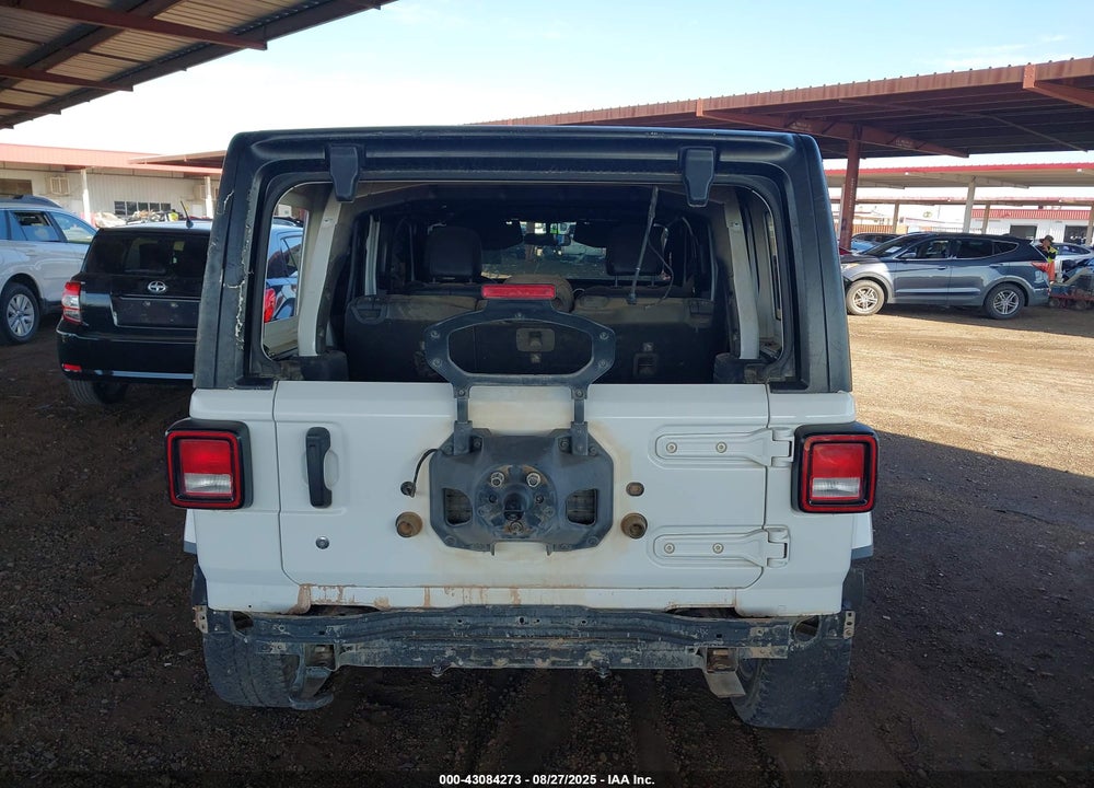 2020 JEEP WRANGLER UNLIMITED SAHARA 4X4 VIN: 1C4HJXEG1LW170612