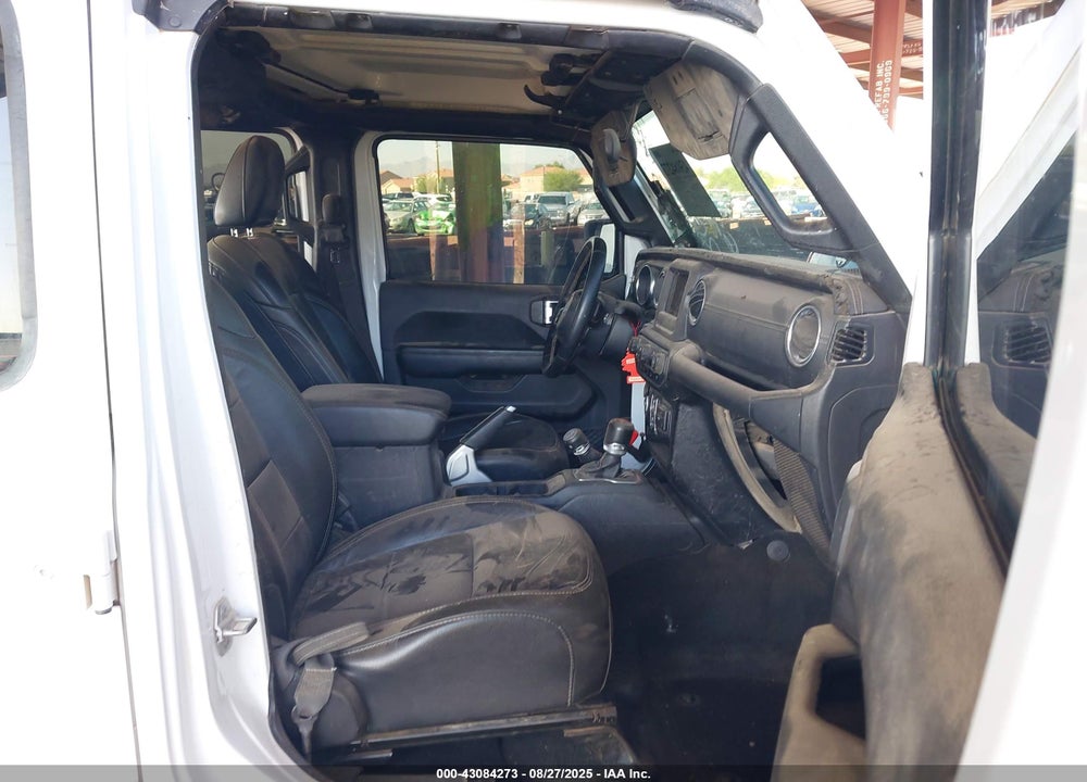 2020 JEEP WRANGLER UNLIMITED SAHARA 4X4 VIN: 1C4HJXEG1LW170612