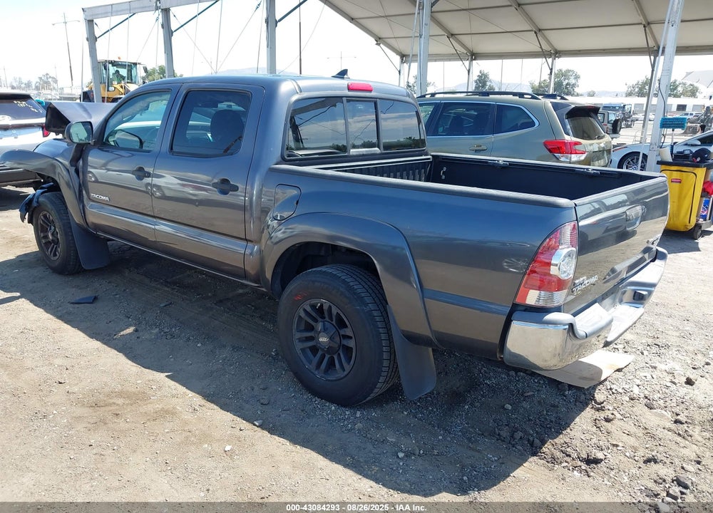 2015 TOYOTA TACOMA VIN: 5TFJX4GNXFX040949