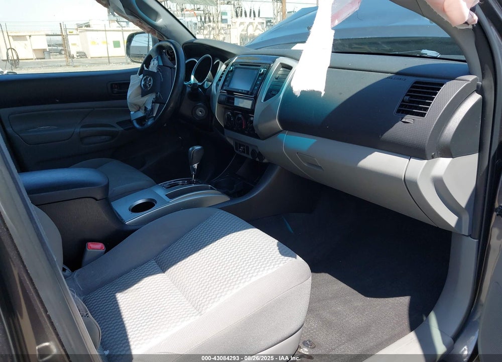 2015 TOYOTA TACOMA VIN: 5TFJX4GNXFX040949
