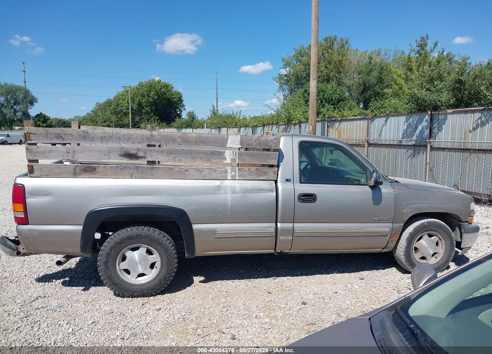 1999 CHEVROLET SILVERADO 1500 LS VIN: 1GCEC14T4XE255206