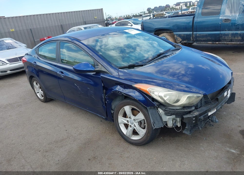 2013 HYUNDAI ELANTRA GLS VIN: KMHDH4AE2DU709907