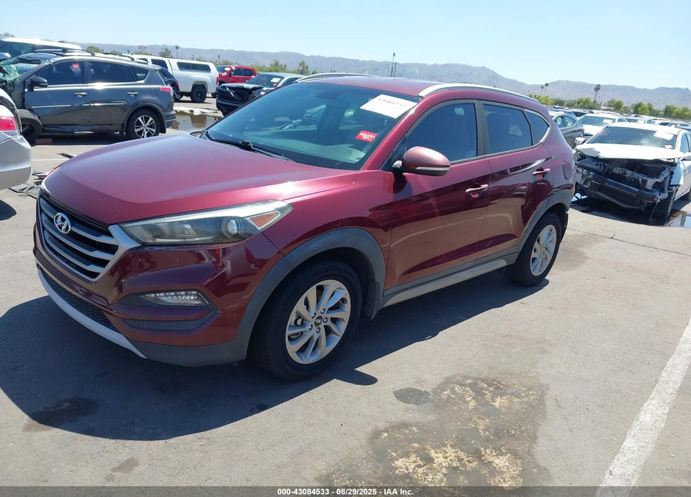 2017 HYUNDAI TUCSON VIN: KM8J33A2XHU361555