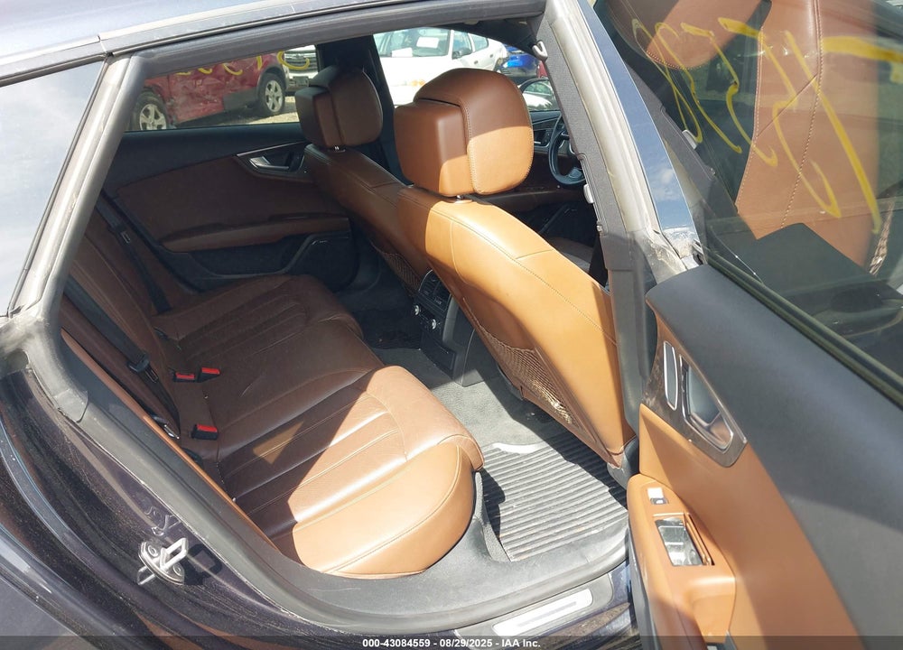 2017 AUDI A7 VIN: WAU22AFC7HN031008