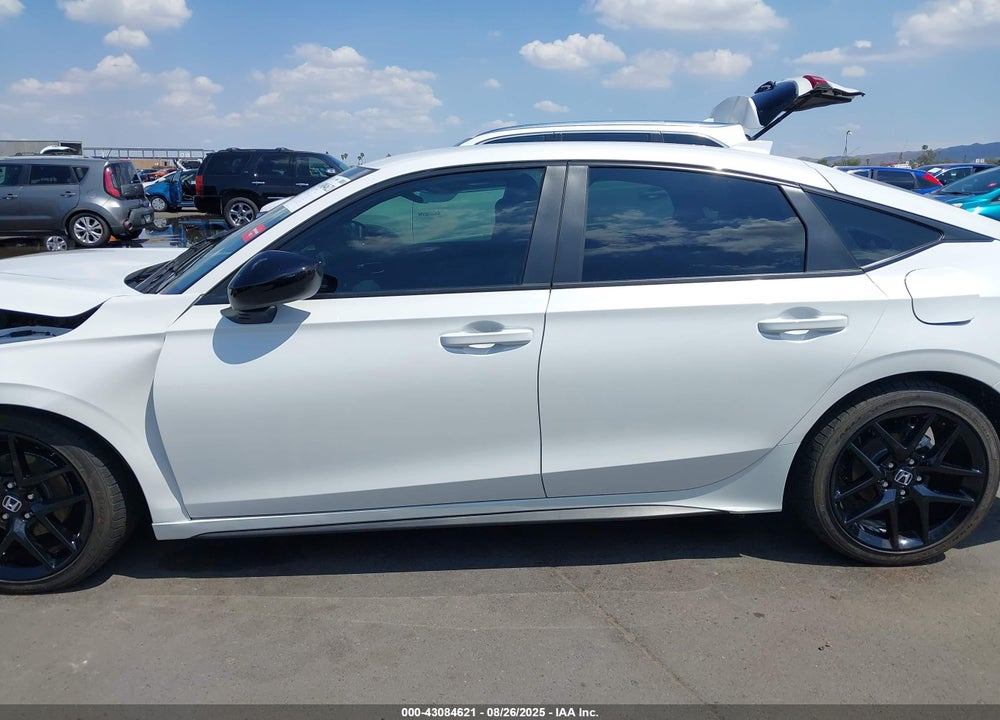 2025 HONDA CIVIC VIN: 19XFL2H82SE025354