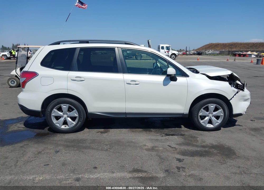 2015 SUBARU FORESTER VIN: JF2SJADC8FG522635