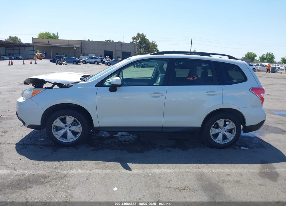 2015 SUBARU FORESTER VIN: JF2SJADC8FG522635