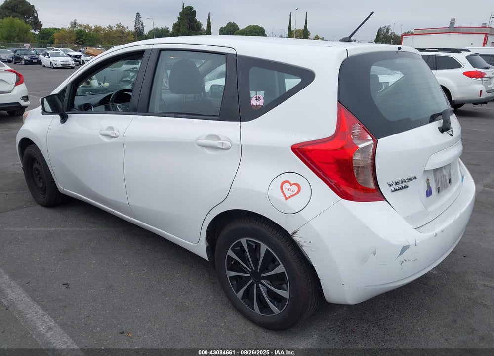 2015 NISSAN VERSA NOTE VIN: 3N1CE2CP3FL422491