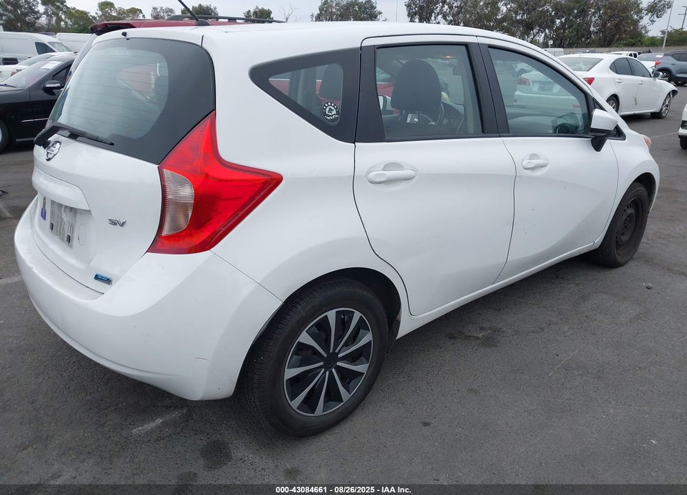 2015 NISSAN VERSA NOTE VIN: 3N1CE2CP3FL422491