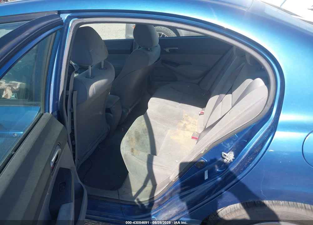 2011 HONDA CIVIC VIN: 2HGFA1F50BH506587