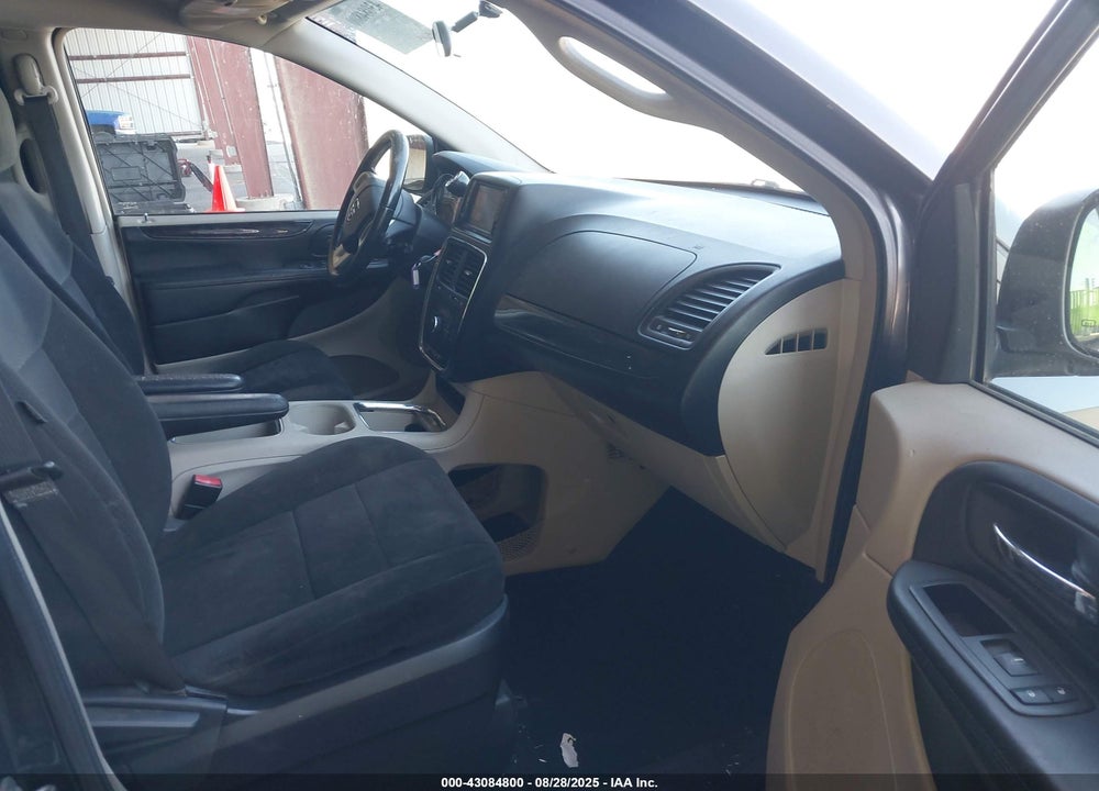 2012 DODGE GRAND CARAVAN VIN: 2C4RDGDGXCR246768