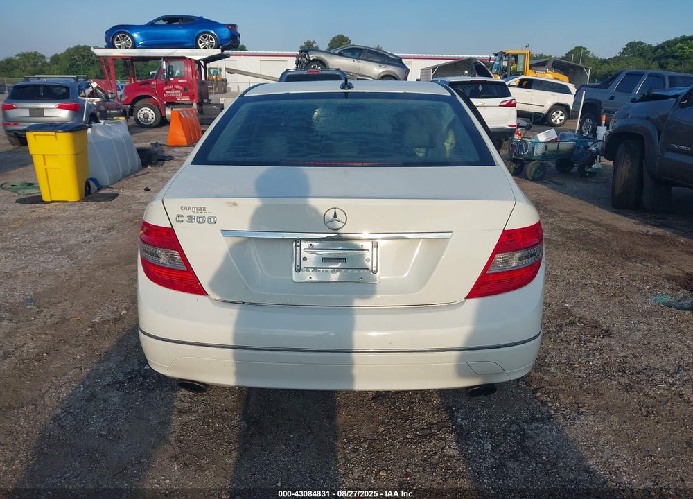 2008 MERCEDES-BENZ C 300 VIN: WDDGF54X68F052555